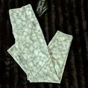 Brand New High Waisted Leggings ✨